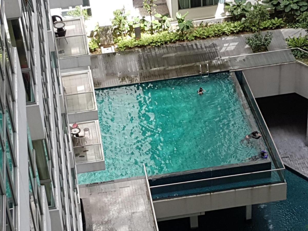 Starsbed Klcc Skyview Roof Pool Hostel Kuala Lumpur Dış mekan fotoğraf
