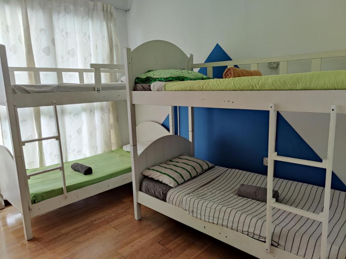 Starsbed Klcc Skyview Roof Pool Hostel Kuala Lumpur Dış mekan fotoğraf